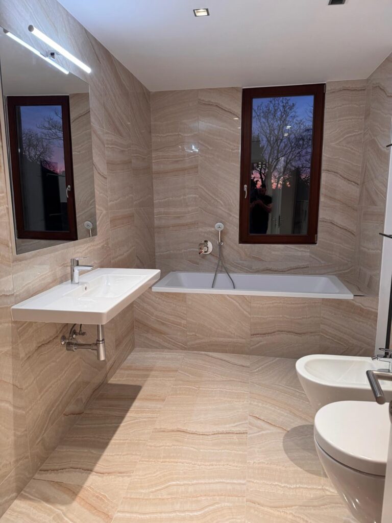 Obkladačské práce – interiér