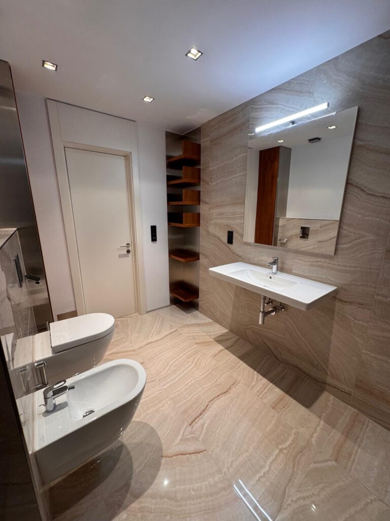 Obkladačské práce – interiér