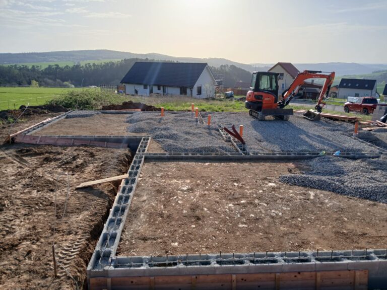 Základová deska na klíč, základy